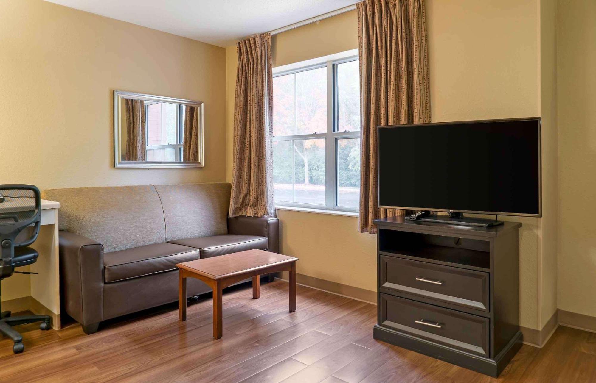 Extended Stay America Suites - Detroit - Novi - Orchard Hill Place Northville Zewnętrze zdjęcie